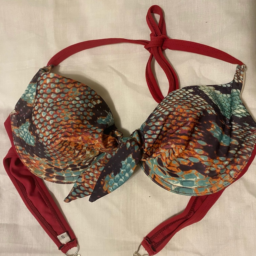 Bikini tops - Picture 2 of 2